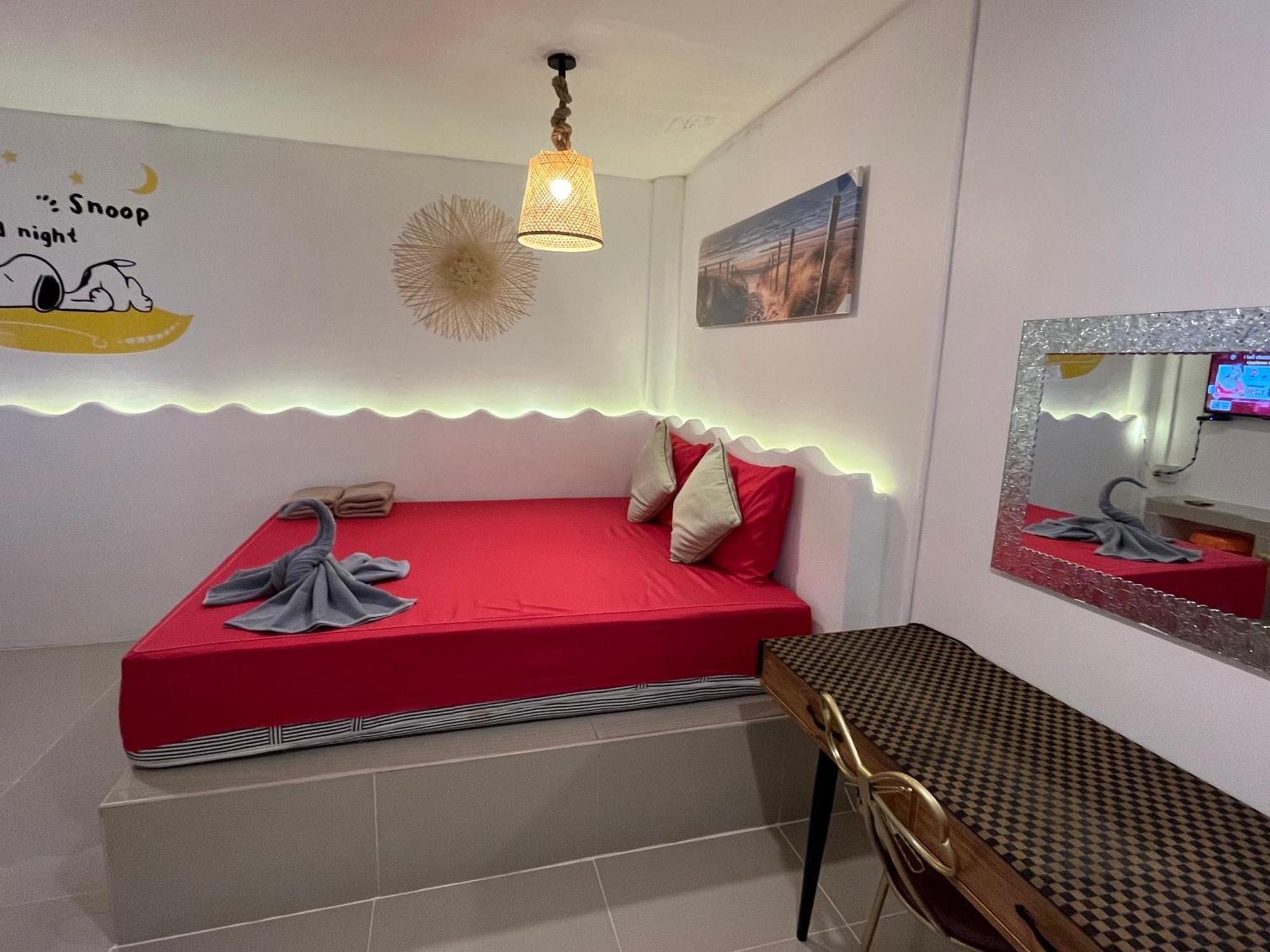 Miyabi Koh Larn & Lisaa Koh Larn Villa Buitenkant foto